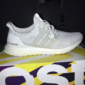 Men’s Triple White Ultraboost 3.0 Size 9.5